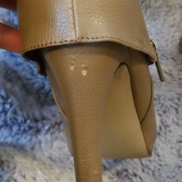 Booties - Picture 4 of 5